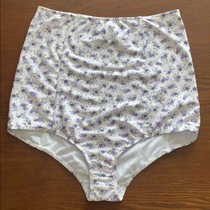 Kortni jeane extended high waist ditsy floral